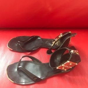 Vince Canute  all leather- gold metal sandals 7M